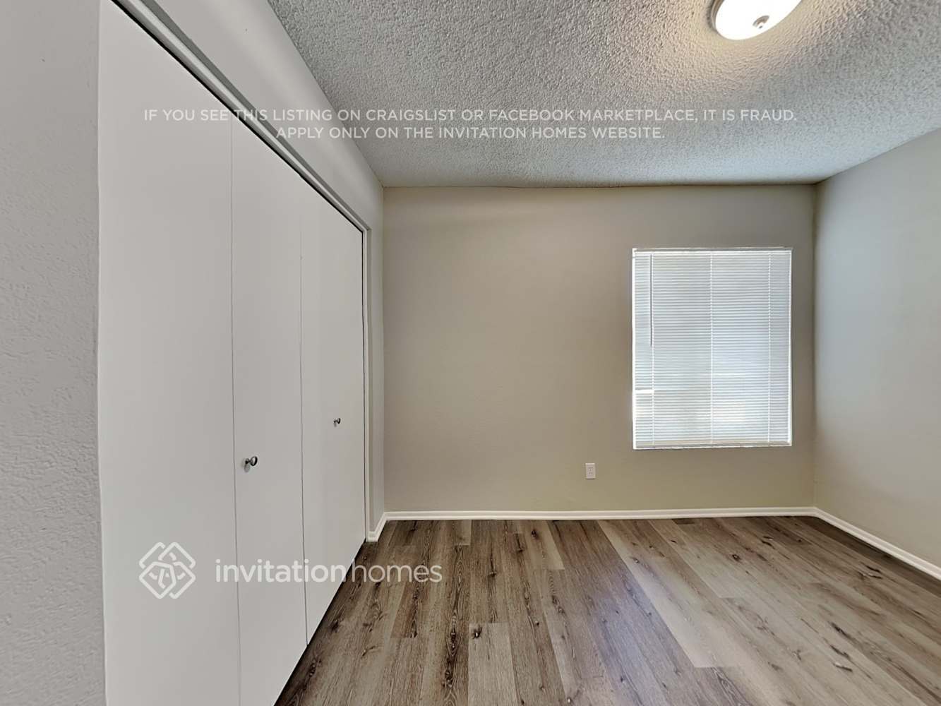 Building Photo - 409 W Beverly Ln