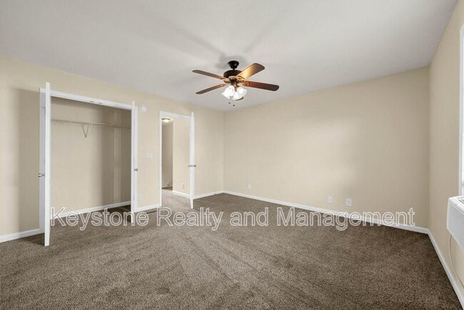 Building Photo - 2332 Raleigh Ct