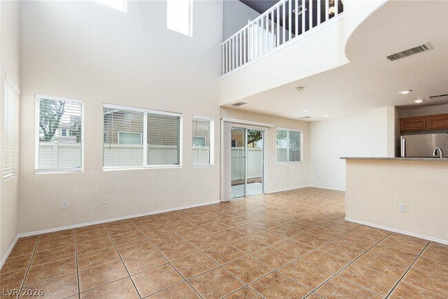 Building Photo - 9933 Carrizo Springs Ave