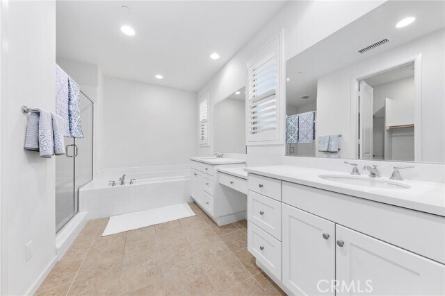 Building Photo - 119 Follyhatch