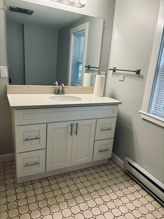 Building Photo - 105 Hamilton St