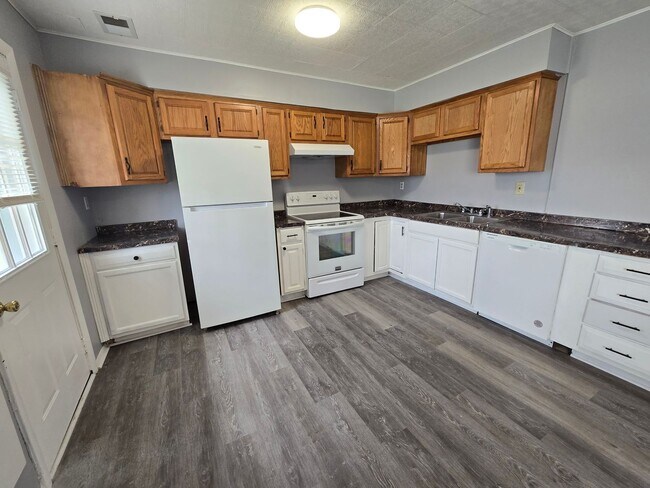 Building Photo - Spacious 4-Bedroom, 1.5-Bath Townhome in Battery Village – Havre de Grace, MD