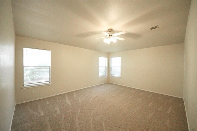 Building Photo - 7937 Luling Ln