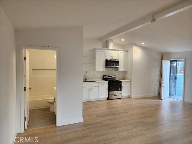 Building Photo - 9731 Joyzelle Dr