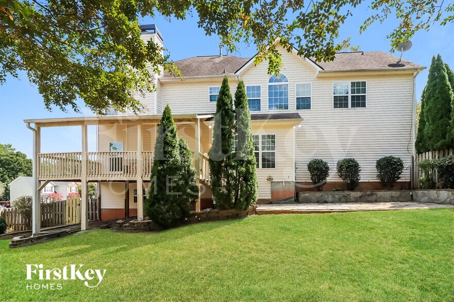 Building Photo - 326 Hambrick Park