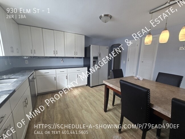 Building Photo - 930 Elm St