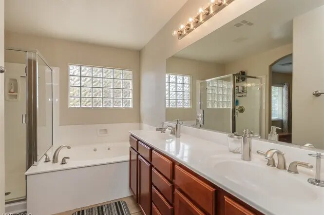 Building Photo - 3617 la Scala Ct
