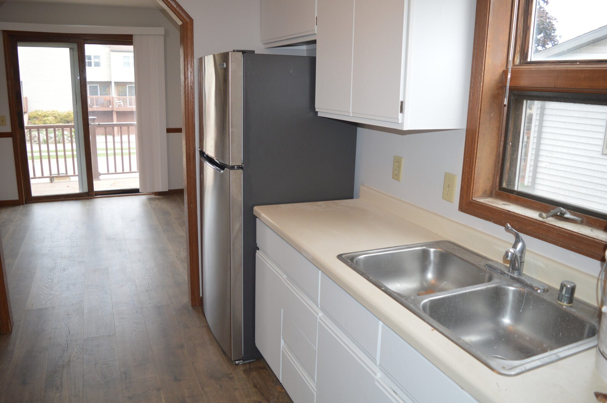 Building Photo - 1237 Sunfield St