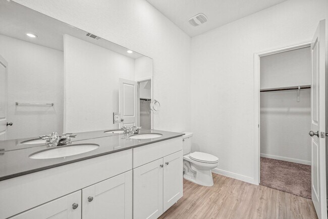 Building Photo - SIngle Story in Cordova Crossing!
