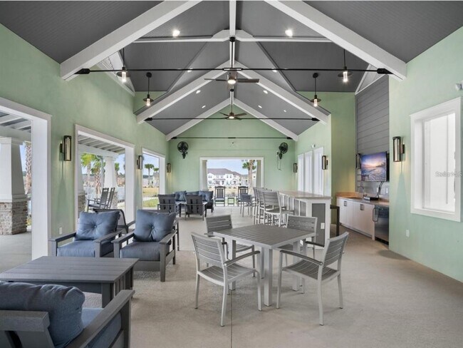 Building Photo - 3220 Canna Lily Pl