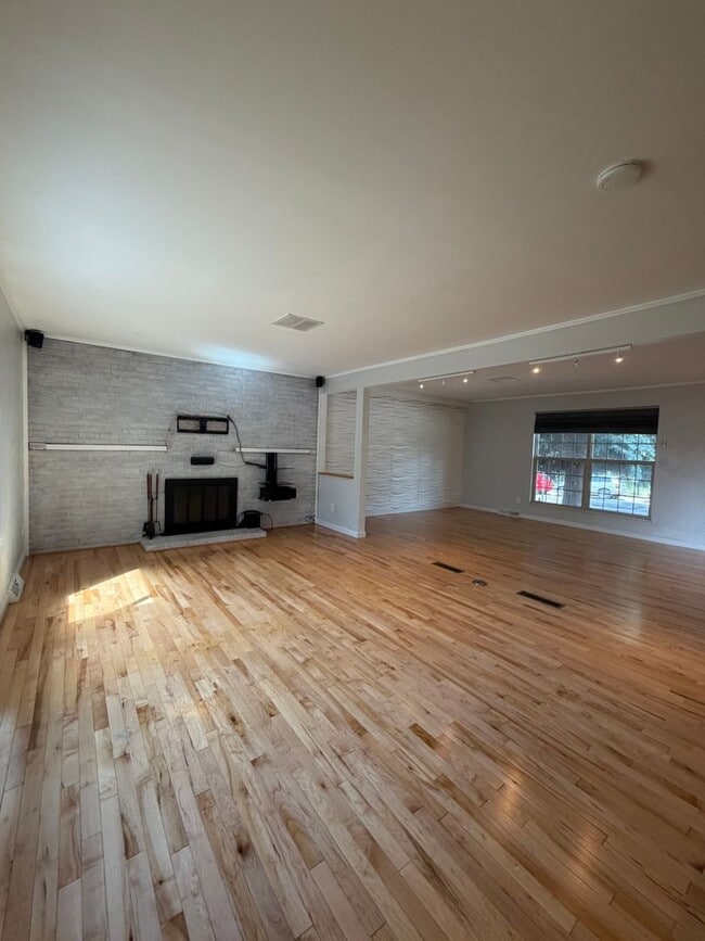 Building Photo - 16596 E Stanford Pl