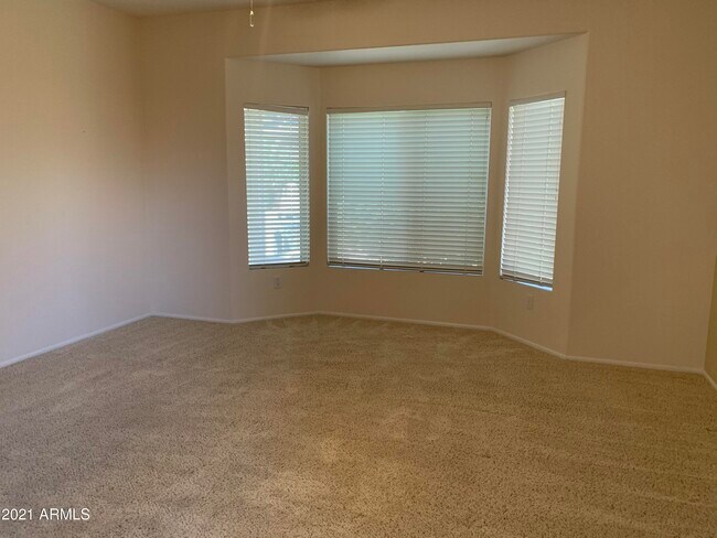 Building Photo - 15136 W Corral Dr