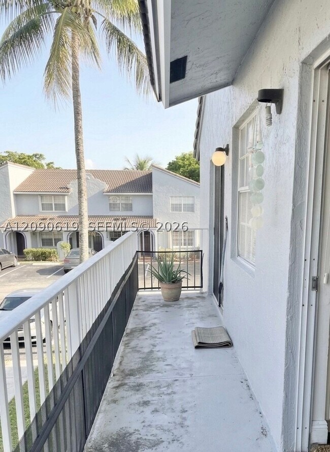 Building Photo - 7100 NW 173rd Dr