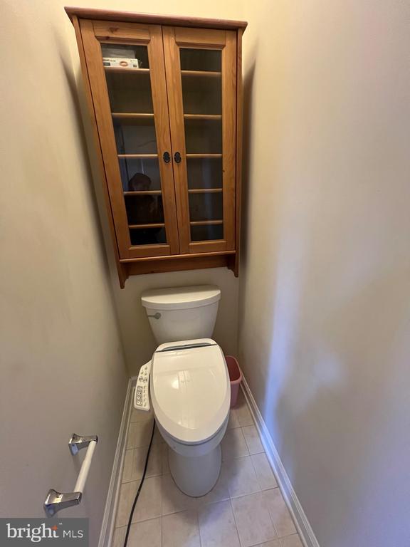 Building Photo - 604 Ridgemont Ave