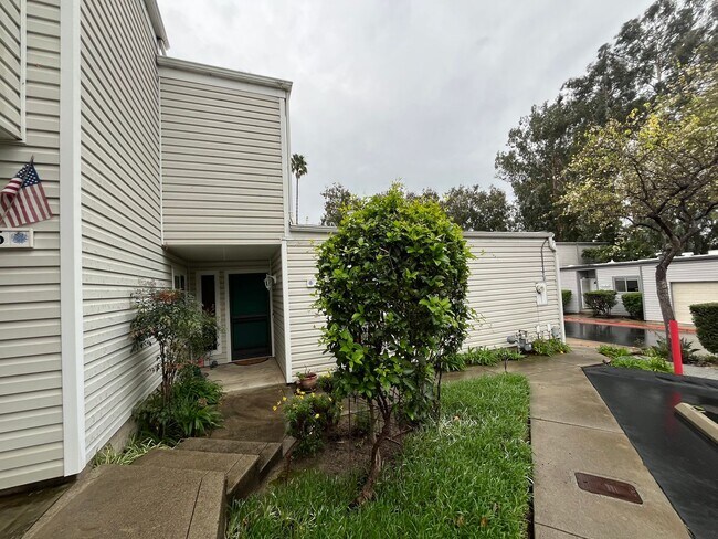 Building Photo - Very Nice Condo! 3 Miles to Cal Poly Groups Welcome Available June