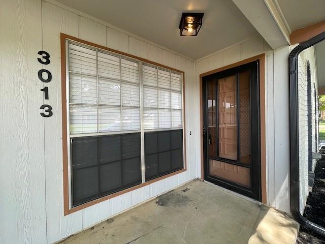 Building Photo - 3013 Penny Ln