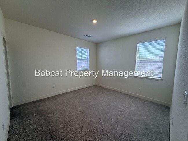 Building Photo - 1751 Boundary Peak St