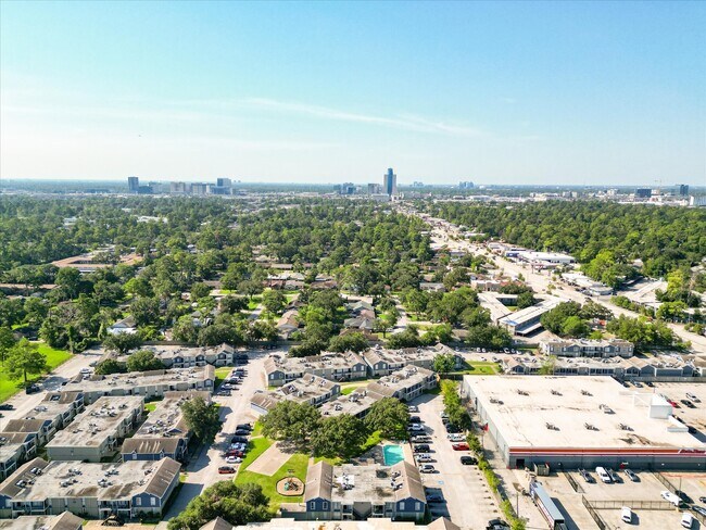 Building Photo - 10102 Neuens Rd