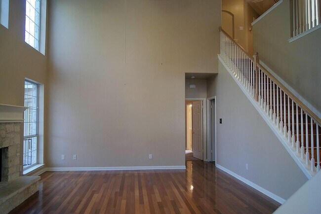 Building Photo - 3106 Scarlet Oak Cove