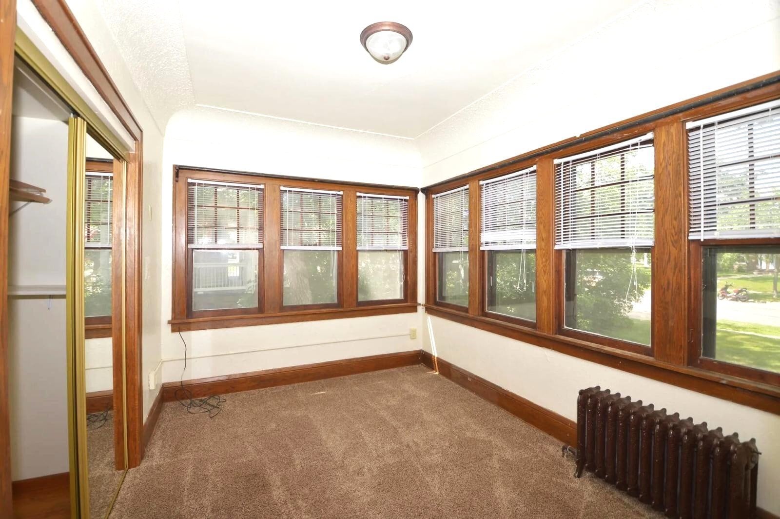 Building Photo - 388 3rd Ave S