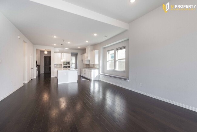 Building Photo - What's special