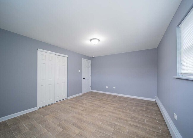 Building Photo - 15334 Doctor M.L.K. Jr Dr