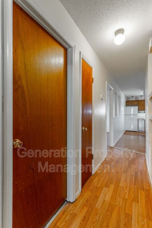 Building Photo - 72 Knollwood Dr