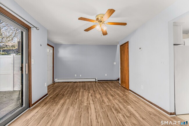 Building Photo - 20 Trolley Cir