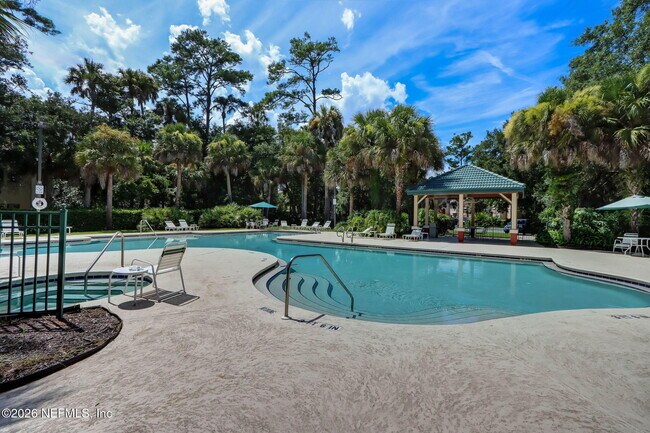 Building Photo - 170 Veracruz Dr
