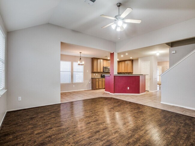 Building Photo - 6153 Bowfin Dr