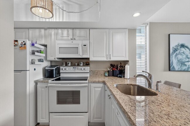 Building Photo - 1531 SE 15th St