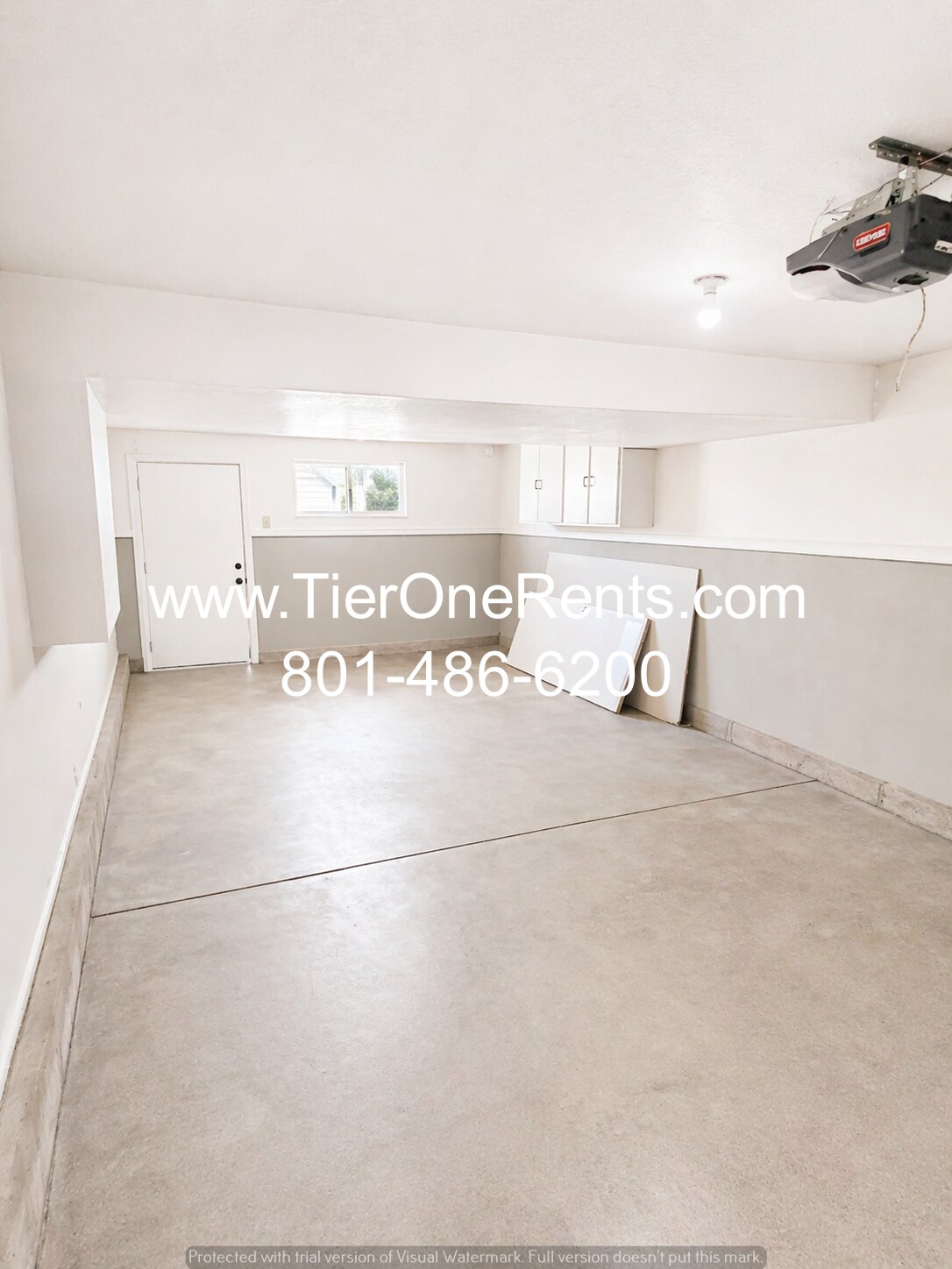 Building Photo - **MOVE IN SPECIAL** $300 off first month's rent