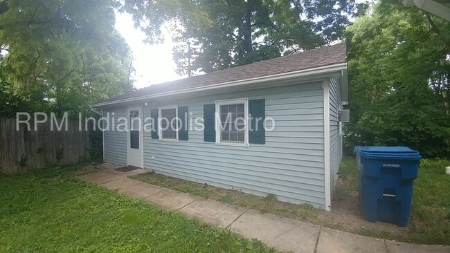 Primary Photo - 1325 S Lynhurst Dr