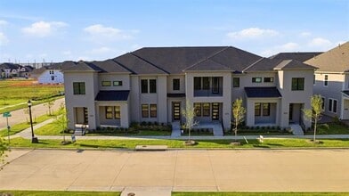 Building Photo - 1318 Marsh Ln