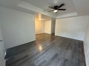 Building Photo - 2041-2043-2043 Helm Dr