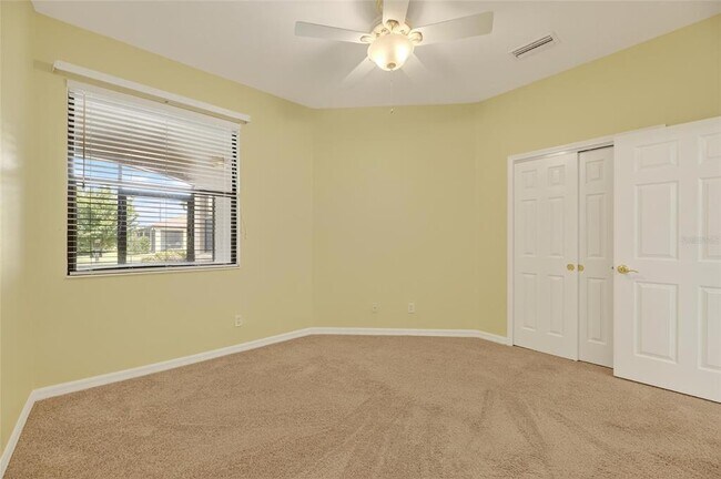 Building Photo - 5845 Sunset Falls Dr