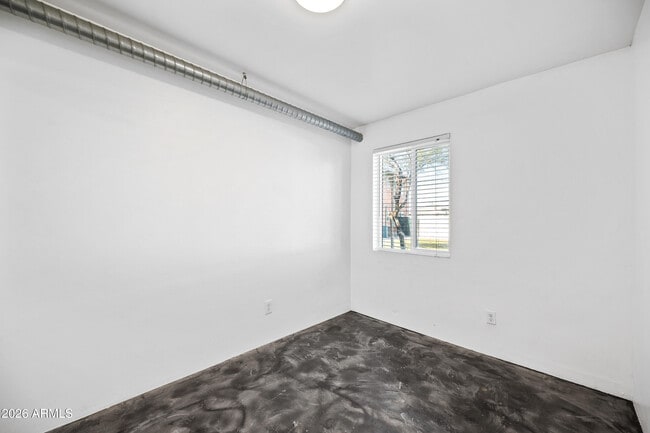 Building Photo - 3601 N 15th Ave