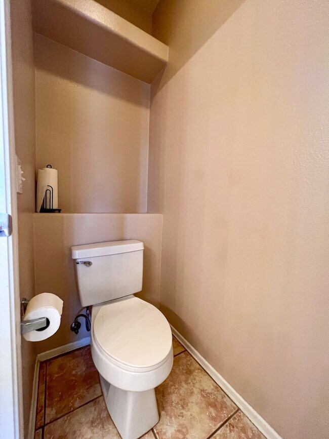 Building Photo - Wonderful 4 bedroom Single Story Murrieta Home for LEASE!