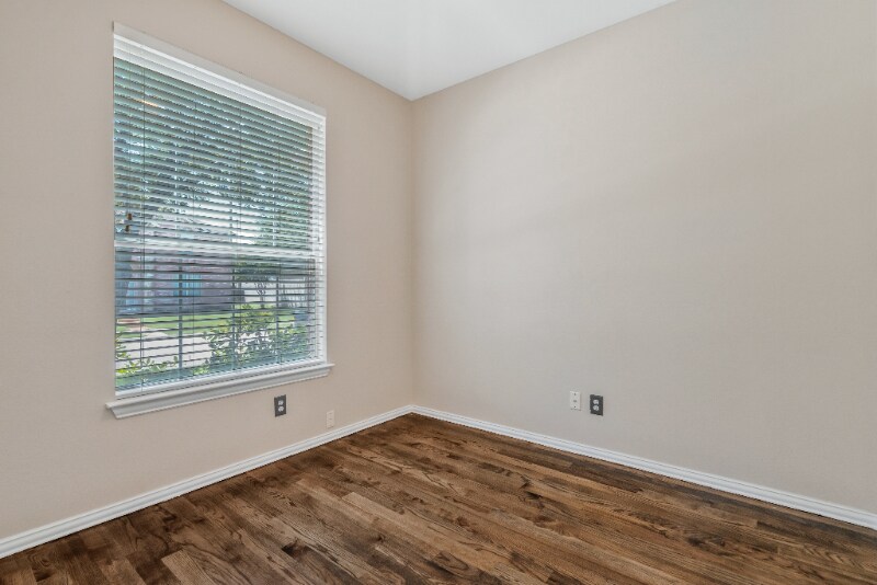 Building Photo - 6412 Autumn Trail