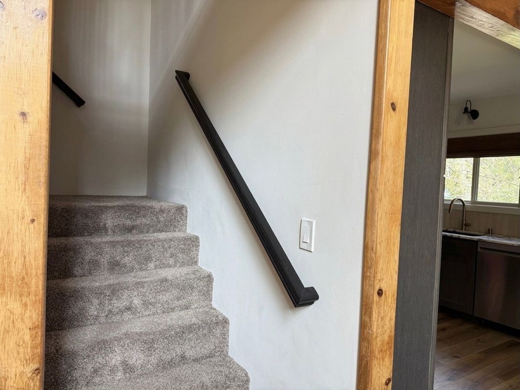 Building Photo - 22374 Glenwood Dr