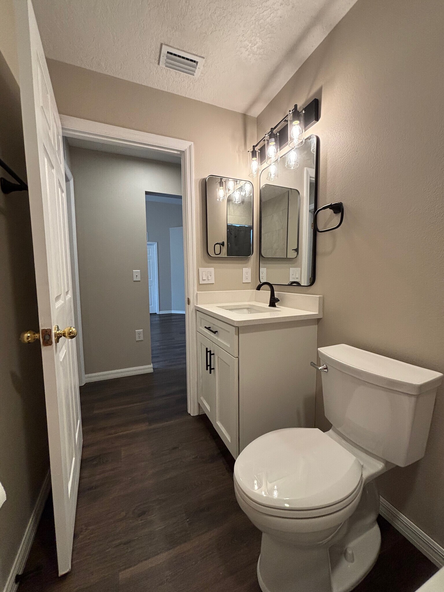 Bathroom #1 - 2302 Northern Leaf St