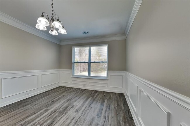 Building Photo - 4341 Ash Tree St SW