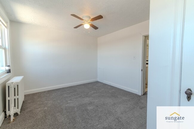 Building Photo - 2018 Griffis Ave