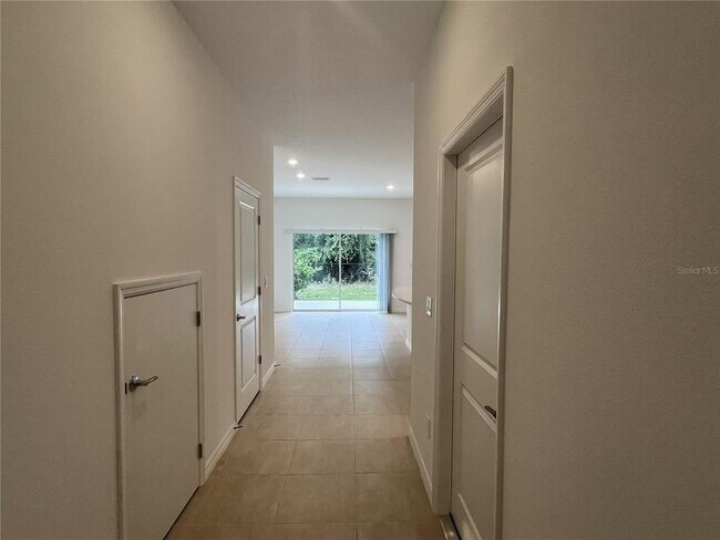 Building Photo - 15124 Cuzcorro Ct