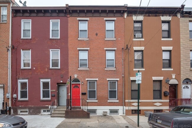 Building Photo - 1923 Carpenter St