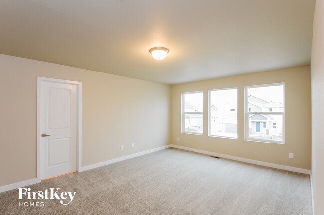 Building Photo - 10741 Luneth Dr