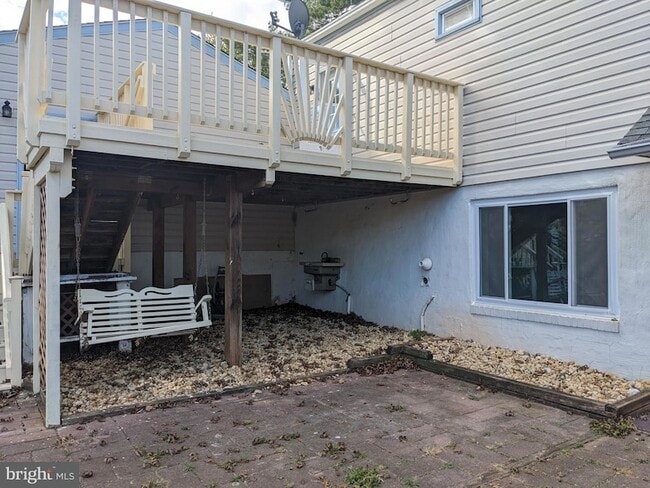 Building Photo - 137 Holden Dr