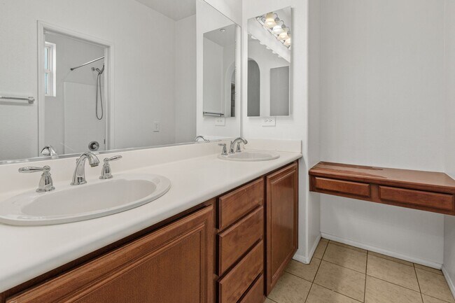Building Photo - 31180 Lavender Ct