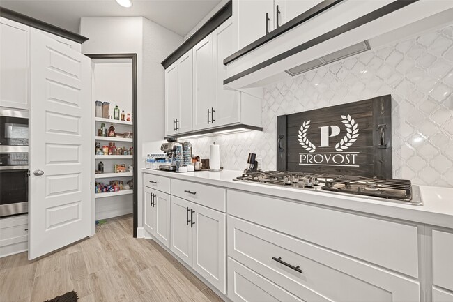 Building Photo - 2806 Sycamore Wood Trce