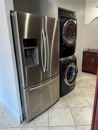 Building Photo - 8336 NW 37th Pl